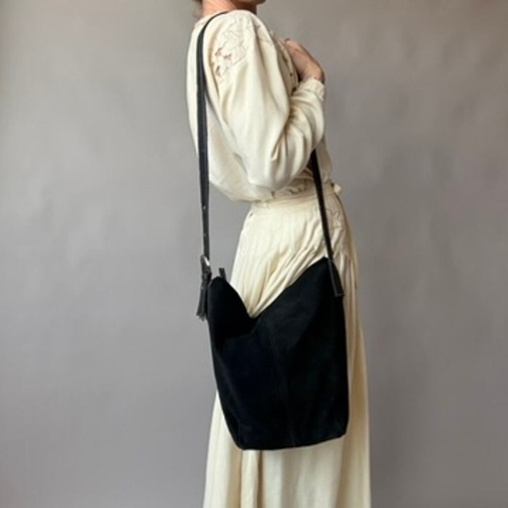 Vintage Faded Glory Genuine Suede Bucket Bag - Black